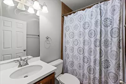 7717 N Marshfield Avenue #1, Chicago, IL 60626 - Photo 11