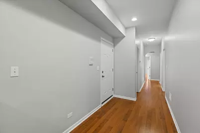 7717 N Marshfield Avenue #1, Chicago, IL 60626 - Photo 9