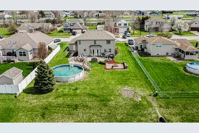 683 Sandburg Drive, Manteno, IL 60950 - Photo 23
