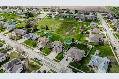 683 Sandburg Drive, Manteno, IL 60950 - Photo 27