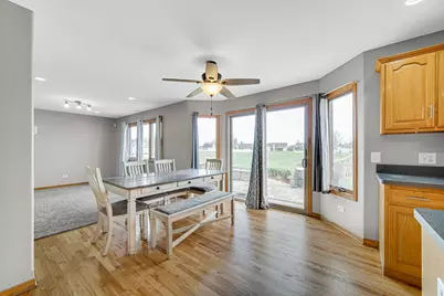 683 Sandburg Drive, Manteno, IL 60950 - Photo 5