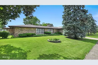 2101 N Center Street, Crest Hill, IL 60403 - Photo 1
