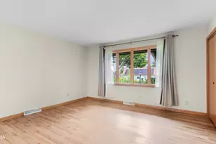 2101 N Center St, Crest Hill, IL 60403 - Photo 21