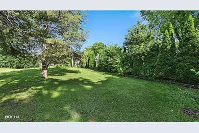 2101 N Center Street, Crest Hill, IL 60403 - Photo 31
