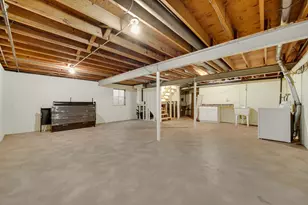 140 Leslie Ln, Bolingbrook, IL 60440 - Photo 21