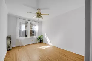 4840 W Henderson St, Chicago, IL 60641 - Photo 9