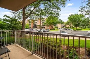 2222 S Stewart Ave, Lombard, IL 60148 - Photo 11