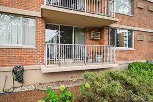 2222 S Stewart Ave, Lombard, IL 60148 - Photo 17