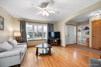 1368 Chestnut Lane, Yorkville, IL 60560 - Photo 5