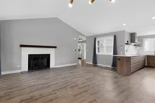 1328 Creighton Ave, Naperville, IL 60565 - Photo 11