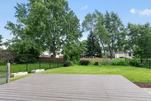 1328 Creighton Ave, Naperville, IL 60565 - Photo 37