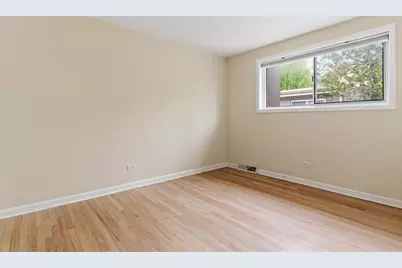 614 S Milwaukee Avenue #E, Libertyville, IL 60048 - Photo 11