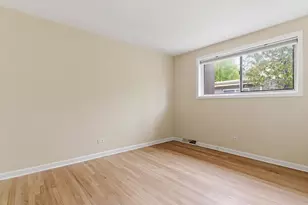 614 S Milwaukee Ave, Libertyville, IL 60048 - Photo 11
