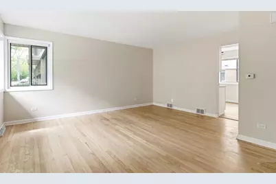 614 S Milwaukee Avenue #E, Libertyville, IL 60048 - Photo 7