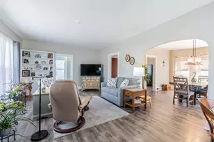 225 W Central Ave, Princeton, IL 61356 - Photo 5