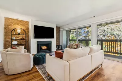 5817 Oakwood Drive #E, Lisle, IL 60532 - Photo 5