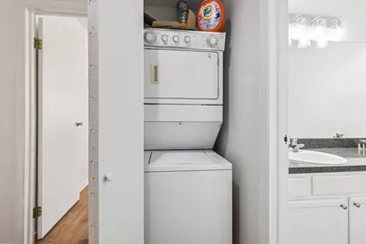 5817 Oakwood Drive #E, Lisle, IL 60532 - Photo 19