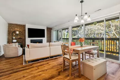 5817 Oakwood Drive #E, Lisle, IL 60532 - Photo 3