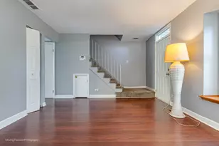 1201 Williamsburg Rd, Country Club Hills, IL 60478 - Photo 5
