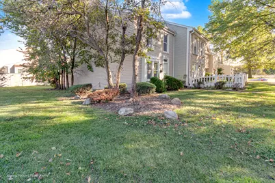 1201 Williamsburg Road, Country Club Hills, IL 60478 - Photo 3