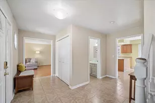 134 Amherst Dr, Bartlett, IL 60103 - Photo 13