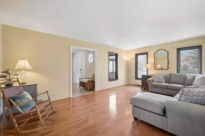 134 Amherst Drive, Bartlett, IL 60103 - Photo 3