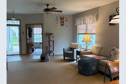 362 Woodhill Drive, Carol Stream, IL 60188 - Photo 3