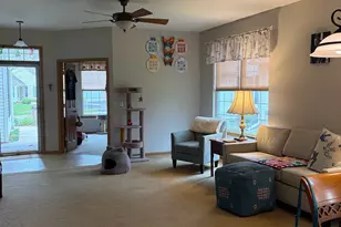 362 Woodhill Dr, Carol Stream, IL 60188 - Photo 3