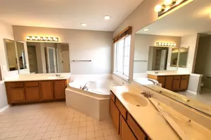 18392 Springwood Dr, Grayslake, IL 60030 - Photo 25