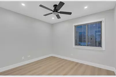 10347 Dearlove Road #302, Glenview, IL 60025 - Photo 15