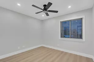 10347 Dearlove Rd, Glenview, IL 60025 - Photo 15