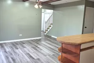 18W100 16th St, Villa Park, IL 60181 - Photo 5