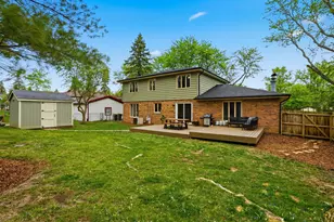 476 Gerry St, Woodstock, IL 60098 - Photo 31