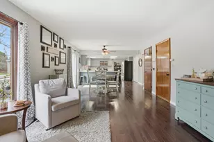 476 Gerry St, Woodstock, IL 60098 - Photo 15