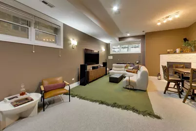 1247 N Rockwell Street #1, Chicago, IL 60622 - Photo 17