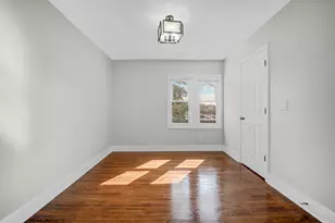 1950 Monroe Ave, Glenview, IL 60025 - Photo 13