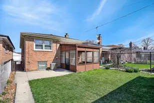 6647 W 59th St, Chicago, IL 60638 - Photo 29