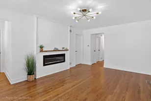 6647 W 59th St, Chicago, IL 60638 - Photo 5