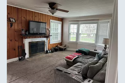 627 Genesee Avenue, Morrison, IL 61270 - Photo 3