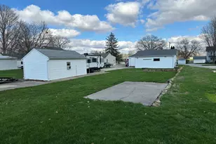 627 Genesee Ave, Morrison, IL 61270 - Photo 19