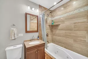 256 W Kathleen Dr, Des Plaines, IL 60016 - Photo 13