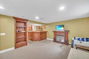 256 W Kathleen Dr, Des Plaines, IL 60016 - Photo 15