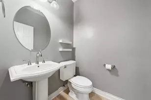 299 Arbor Glen Blvd, Schaumburg, IL 60195 - Photo 9