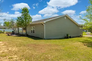 10 Peachtree Pl, Harrisburg, IL 62946 - Photo 5