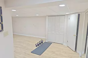 2041 E Gaisor Dr, Crete, IL 60417 - Photo 15