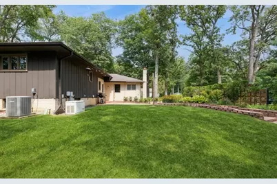 2041 E Gaisor Drive, Crete, IL 60417 - Photo 15