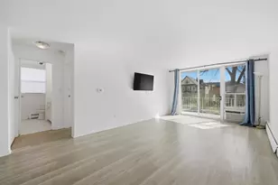 415 Wesley Ave, Oak Park, IL 60302 - Photo 5