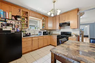 3135 N Kilbourn Ave, Chicago, IL 60641 - Photo 7