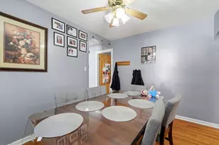 3135 N Kilbourn Ave, Chicago, IL 60641 - Photo 19