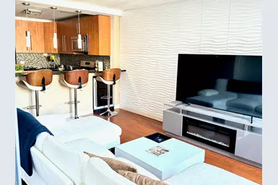 400 E Randolph Street #3314, Chicago, IL 60601 - Photo 3